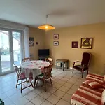 Agreable T2 Centre-ville, Calme Et Lumineux Avec Parking Privatif - Fr-1-555-94